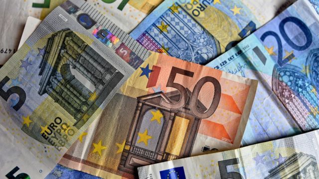 euro noir algérien dinar
