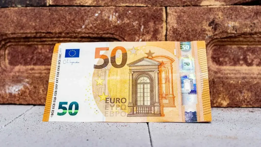 Euro dinar 27 décembre