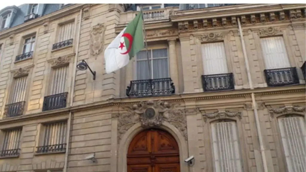 Algériens OQTF