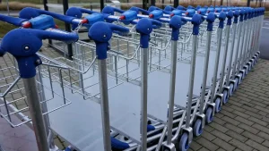 chariots bagages aéroport Alger