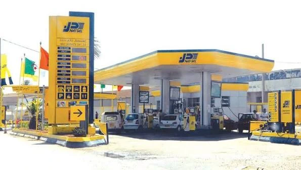 carburant Naftal service normal