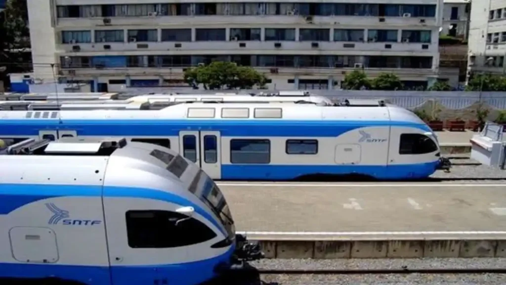 train supplémentaire Oran Alger